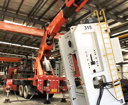 巴中提升工作效率，选择优质折臂吊租赁服务