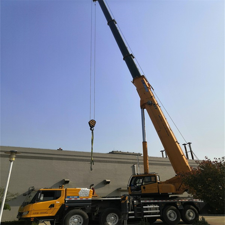 巴中 选择汽车吊租赁的秘诀与联系方式指南