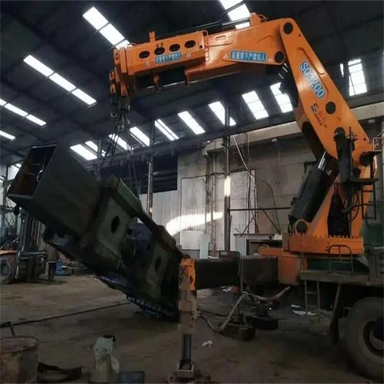 巴中折臂吊出租怎么收费