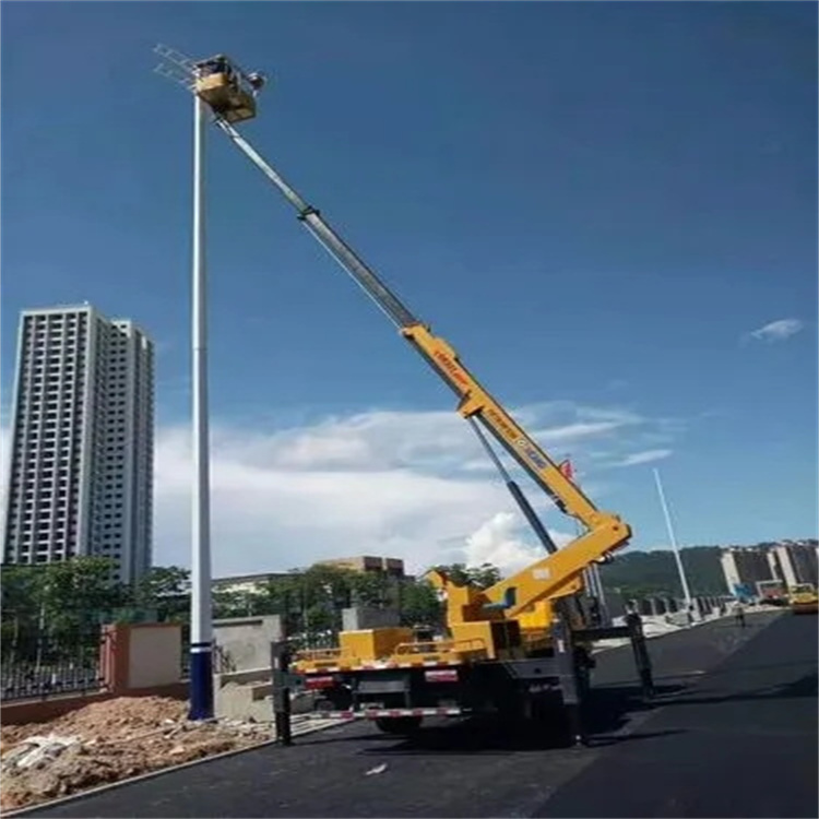 巴中维修路灯的曲臂升降车出租