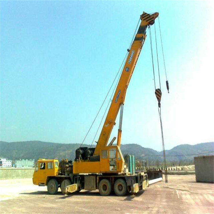 巴中小型吊车出租价格是多少